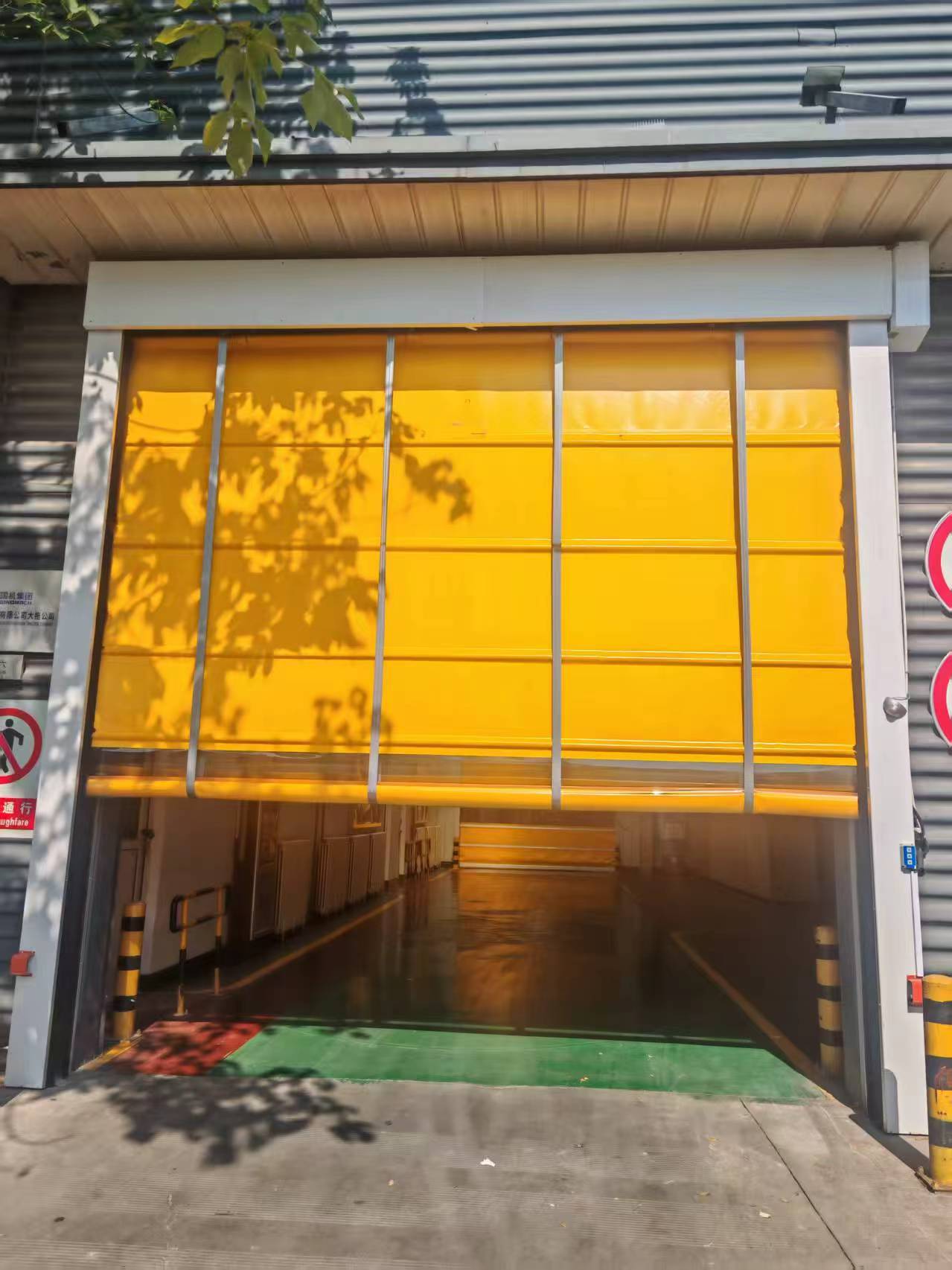 中國一拖集團有限公司--定制卷式堆積門